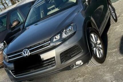 VW Touareg 270.600 km 12.800 &euro; Braunschweig 38114
