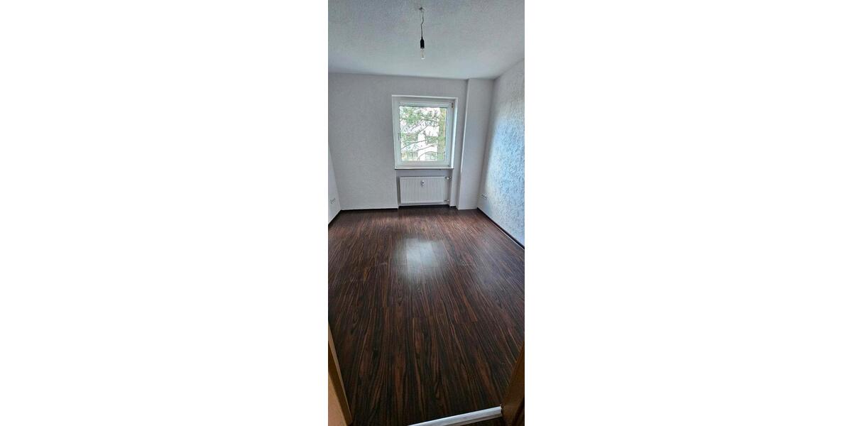 Etagenwohnung Wolfenbüttel Adersheim - 3 Zimmer, 75 m&sup2;, 179.997&euro; | Angebot:26129805