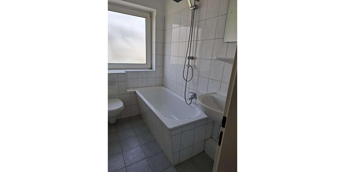 Etagenwohnung Salzgitter Ortschaft Südost - 3 Zimmer, 60 m&sup2;, 389&euro; | Angebot:25571488