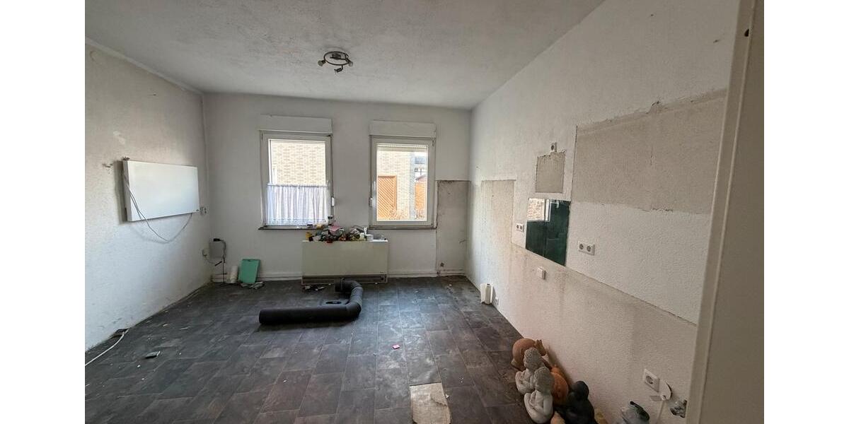 Doppelhaushälfte Süpplingen - 5 Zimmer, 120 m&sup2;, 70.000&euro; | Angebot:25408004