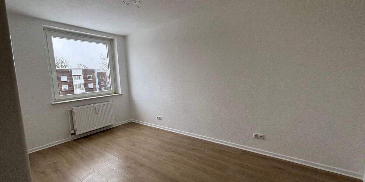 Etagenwohnung Salzgitter Lebenstedt - 3 Zimmer, 63 m&sup2;, 420&euro; | Angebot:25708272