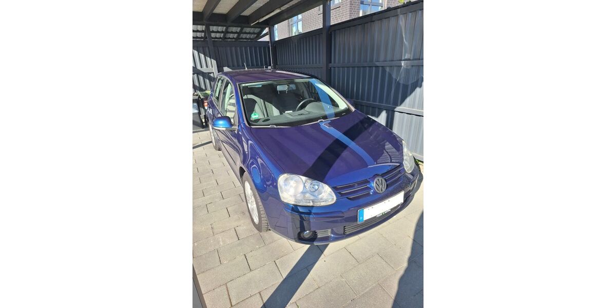 VW Golf 217.000 km 3.190 &euro; Braunschweig 38126