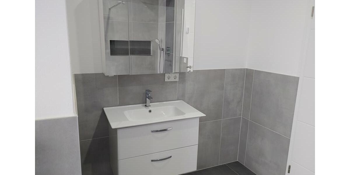 Dachgeschoßwohnung Peine Peine Kernstadt - 2 Zimmer, 61 m&sup2;, 860&euro; | Angebot:23717654