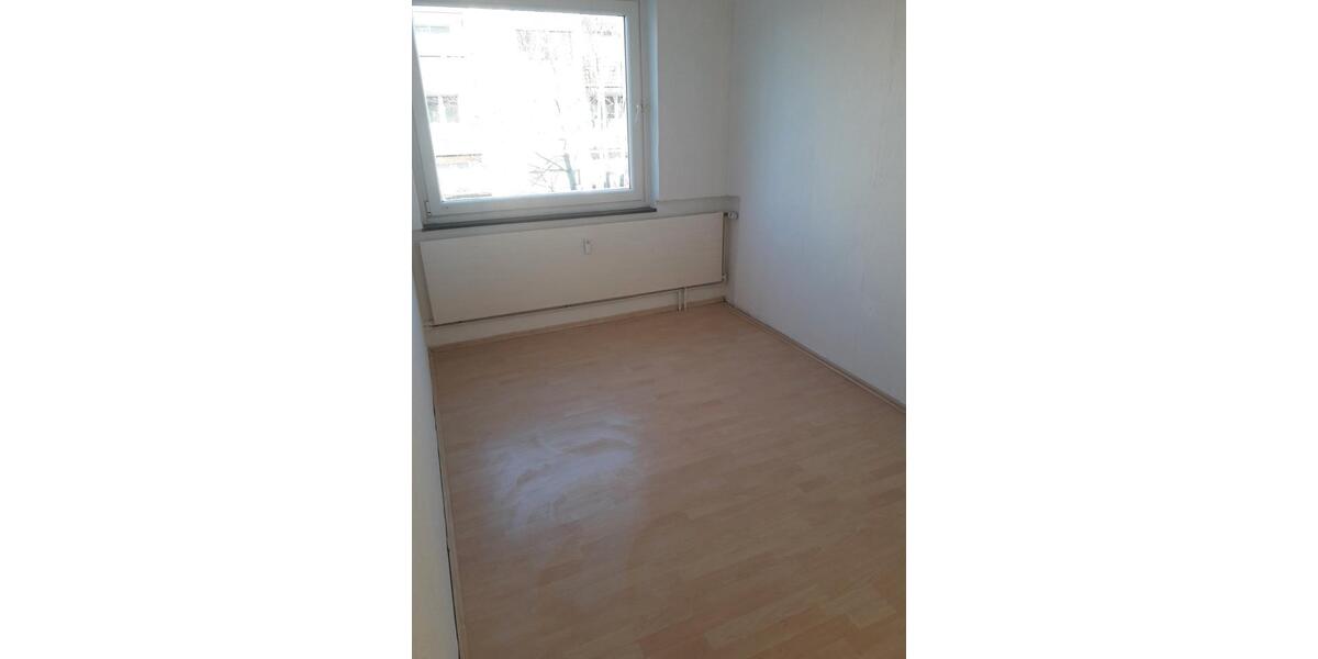 Etagenwohnung Wolfenbüttel - 3 Zimmer, 65 m&sup2;, 530&euro; | Angebot:26039718