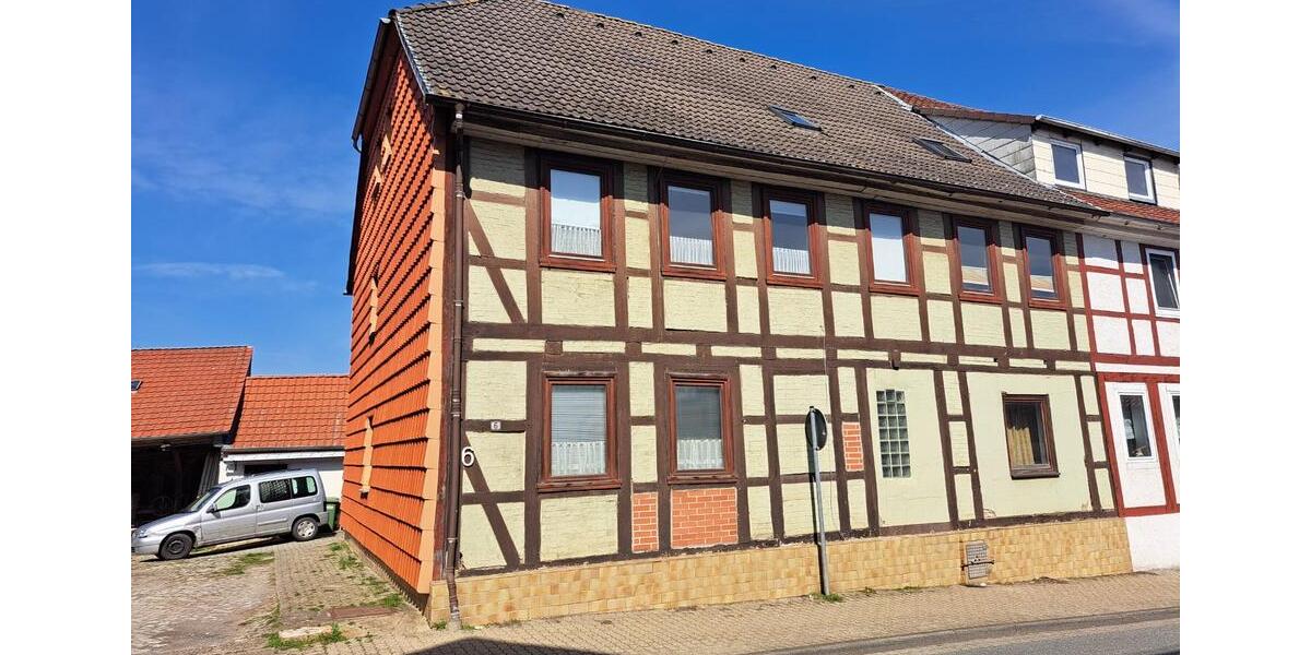 Mehrfamilienhaus, Wohnhaus Schöningen - 15 Zimmer, 330 m&sup2;, 125.000&euro; | Angebot:25397542