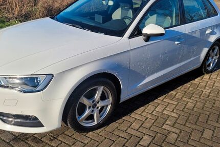 Audi A3 108.500 km 14.300 &euro; Börßum 38312