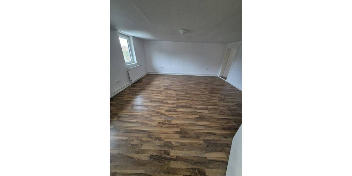 Mehrfamilienhaus, Wohnhaus Lutter Neuwallmoden - 8 Zimmer, 320 m&sup2;, 156.000&euro; | Angebot:26154913