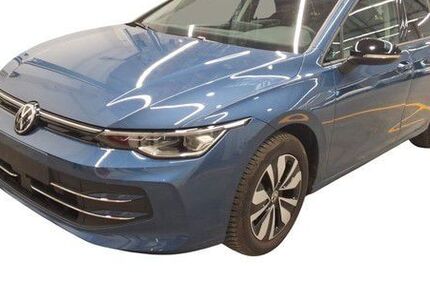 VW Golf 11.612 km 26.990 &euro; Cremlingen 38162