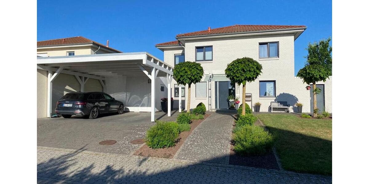 Einfamilienhaus Schwülper - 7 Zimmer, 197 m&sup2;, 749.000&euro; | Angebot:25887689