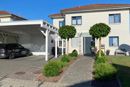 Haus Schwülper - 7 Zimmer, 197 m&sup2;, 749.000&euro; | Angebot:25887689