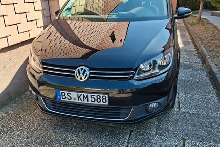 VW Touran 120.000 km 10.900 &euro; Braunschweig 38116