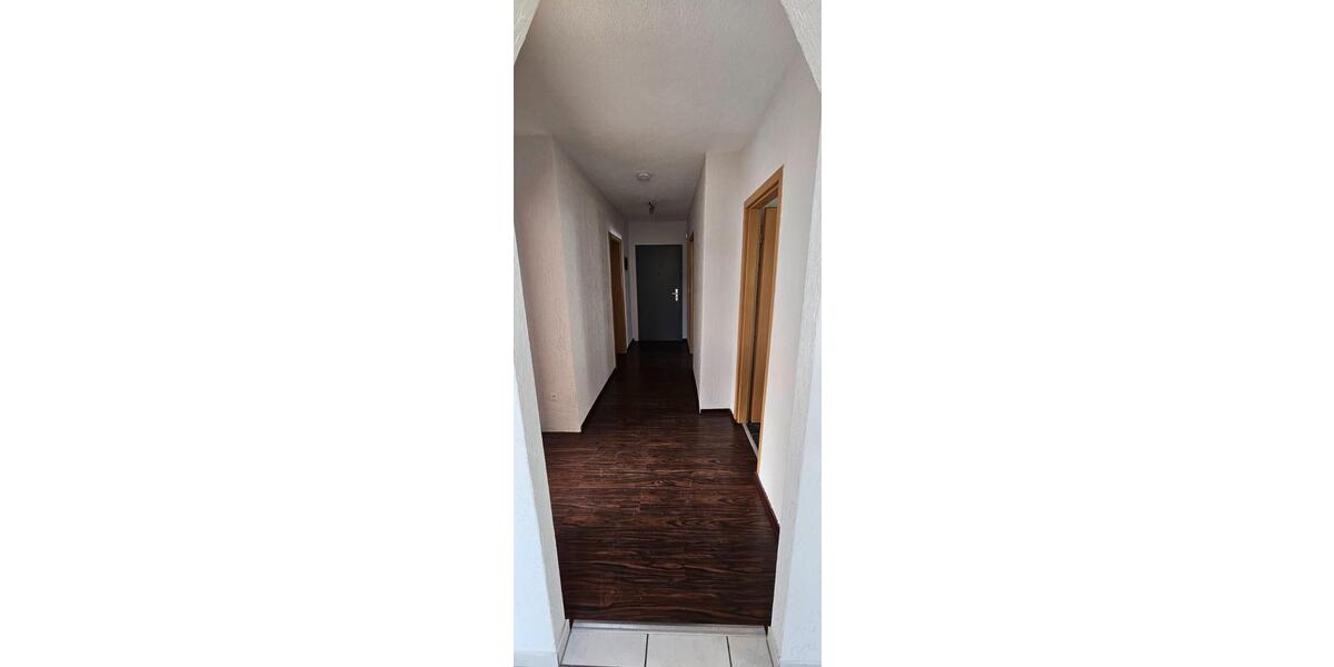 Etagenwohnung Wolfenbüttel Adersheim - 3 Zimmer, 75 m&sup2;, 750&euro; | Angebot:26603173
