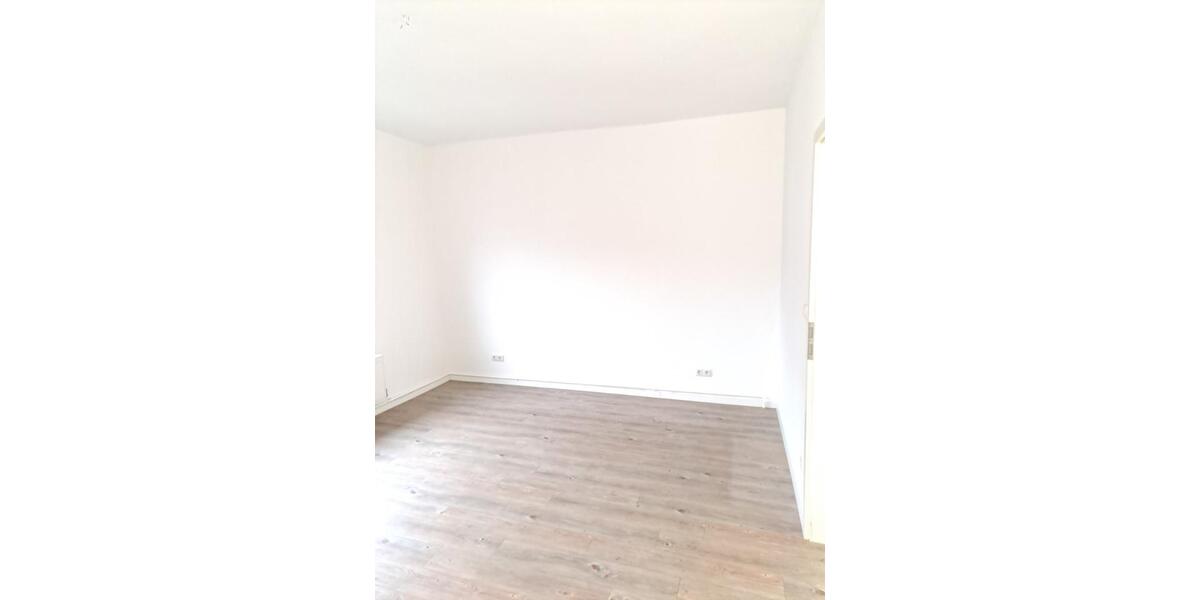 Etagenwohnung Braunschweig - 2 Zimmer, 61 m&sup2;, 390&euro; | Angebot:25320556
