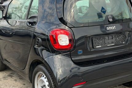 Smart ForTwo 37.500 km 9.900 &euro; Salzgitter 38229