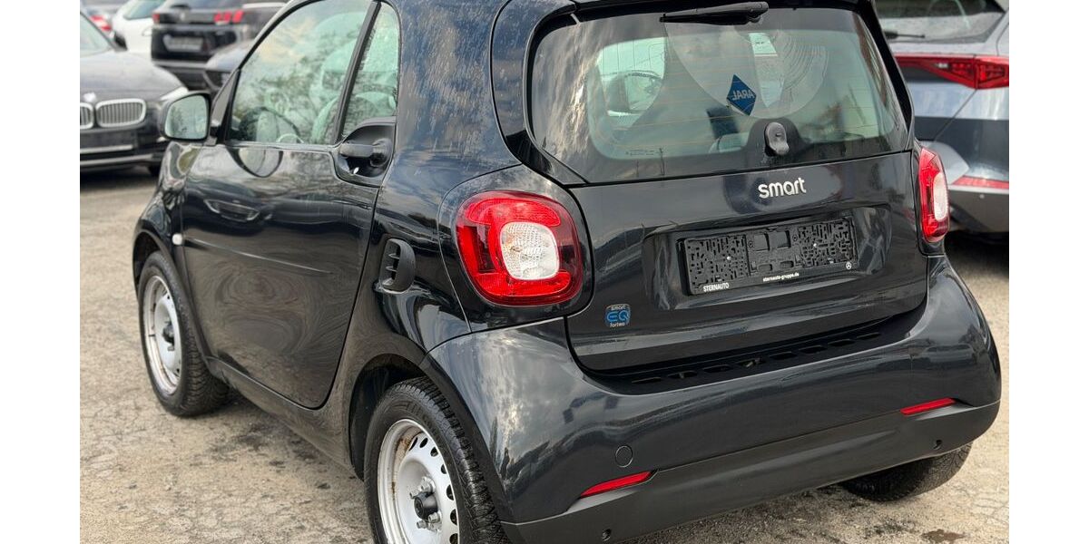 Smart ForTwo 37.500 km 9.900 &euro; Salzgitter 38229