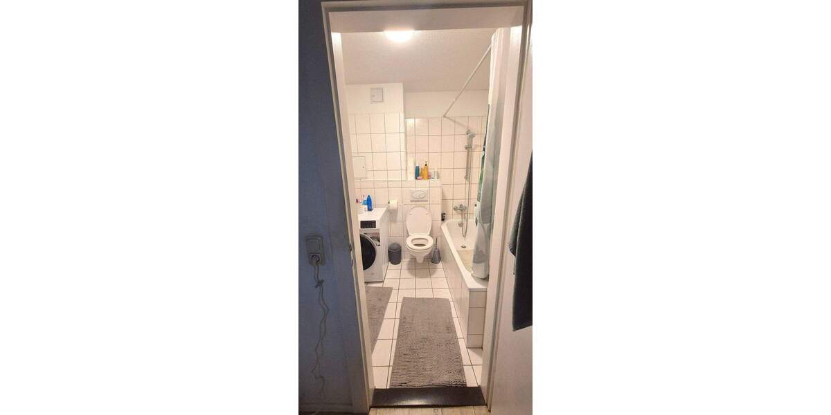 Etagenwohnung Braunschweig Innenstadt - 3 Zimmer, 90 m&sup2;, 810&euro; | Angebot:25770898