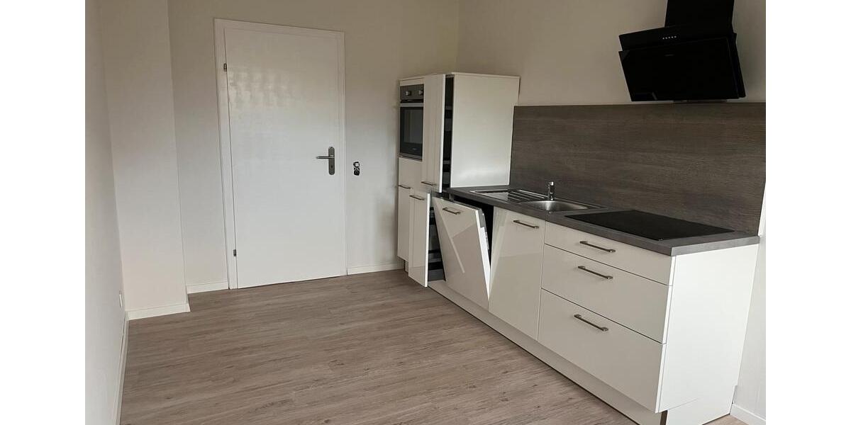 Etagenwohnung Peine - 3.5 Zimmer, 94 m&sup2;, 1.100&euro; | Angebot:26044097