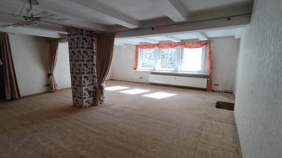 Reihenhaus Schladen-Werla Werla - 7 Zimmer, 130 m&sup2;, 88.000&euro; | Angebot:24237665