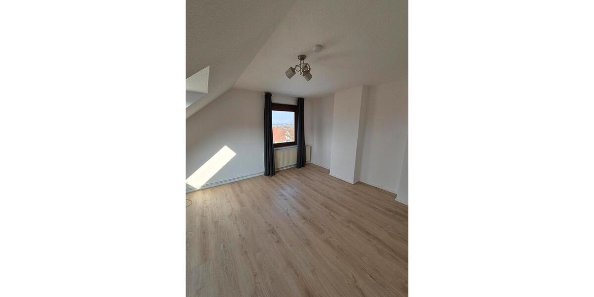Dachgeschoßwohnung Salzgitter Ortschaft Nord - 3 Zimmer, 60 m&sup2;, 110.000&euro; | Angebot:25299125