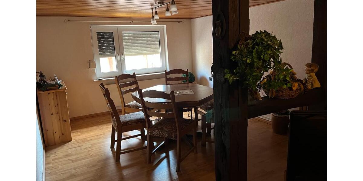 Etagenwohnung Salzgitter Ortschaft Ost - 3 Zimmer, 83 m&sup2;, 90.000&euro; | Angebot:27168760