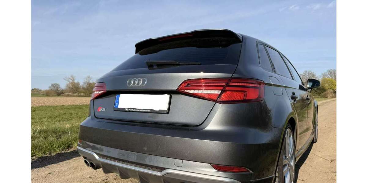 Audi S3 137.000 km 26.999 &euro; Braunschweig 38110