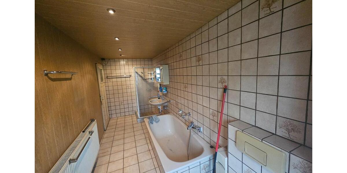 Doppelhaushälfte Salzgitter Ortschaft Südost - 15 Zimmer, 178 m&sup2;, 150.000&euro; | Angebot:25185976