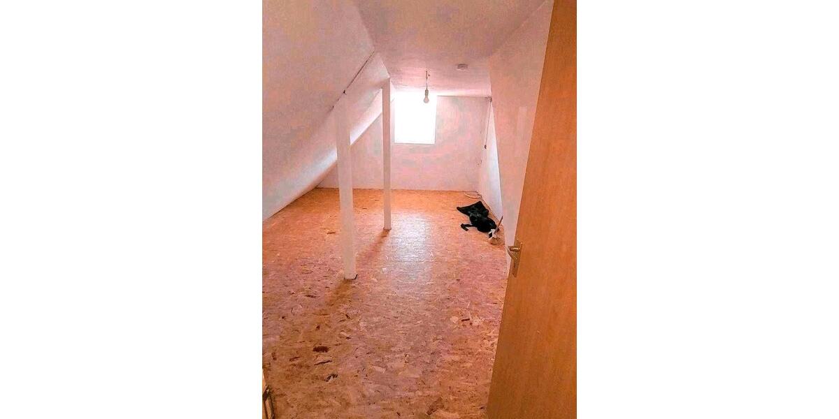 Etagenwohnung Lehre - 3 Zimmer, 111 m&sup2;, 695&euro; | Angebot:26051421