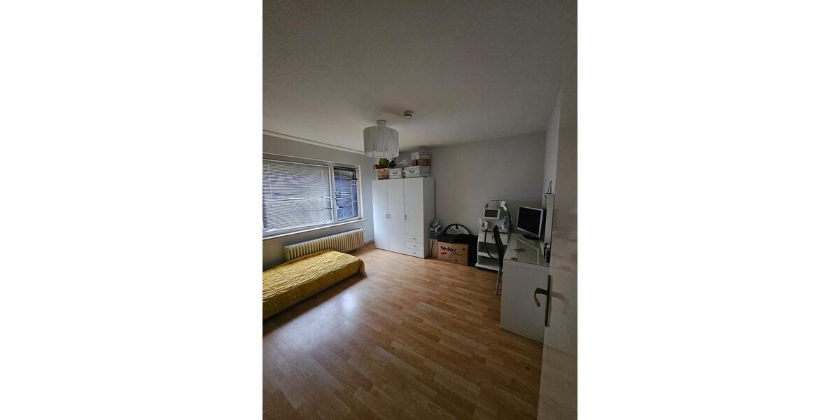 Etagenwohnung Peine Südstadt - 3 Zimmer, 70 m&sup2;, 650&euro; | Angebot:26015637