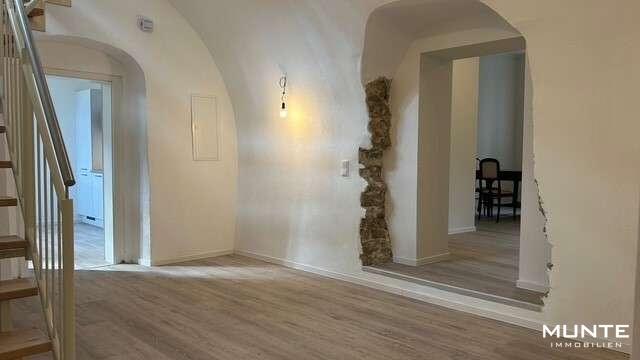 Etagenwohnung Denkte - 7 Zimmer, 208 m&sup2;, 1.554&euro; | Angebot:22138382