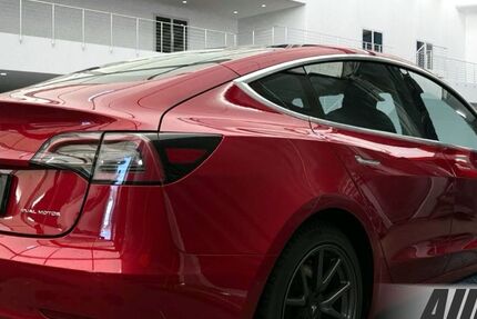 Tesla Model 3 44.950 km 24.500 &euro; Schöningen 38364