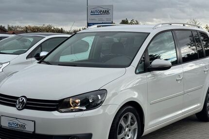 VW Touran 159.000 km 9.990 &euro; Lengede 38268