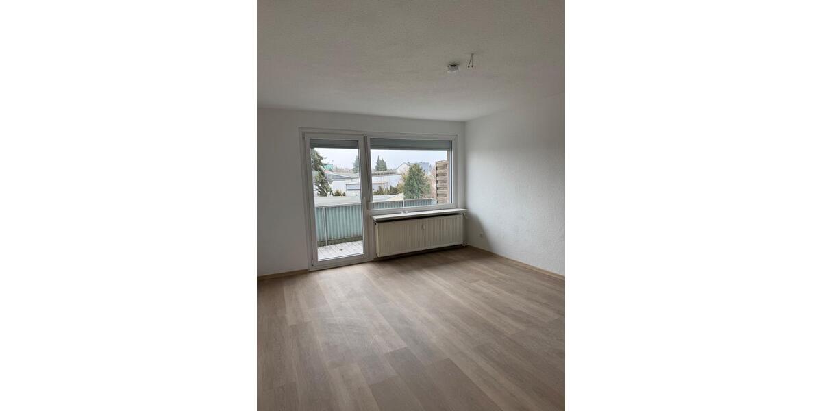 Dachgeschoßwohnung Wolfenbüttel Adersheim - 5 Zimmer, 110 m&sup2;, 980&euro; | Angebot:25046261