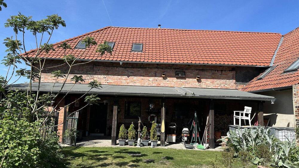 Mehrfamilienhaus, Wohnhaus Rötgesbüttel - 5 Zimmer, 200 m&sup2;, 375.000&euro; | Angebot:25755926