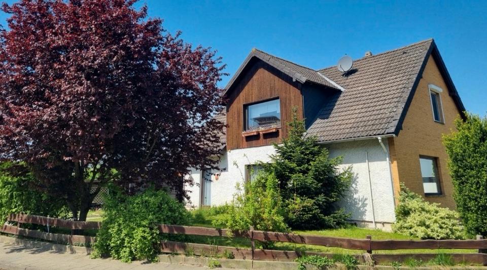 Etagenwohnung Braunschweig Lehndorf-Watenbüttel - 3 Zimmer, 80 m&sup2;, 945&euro; | Angebot:25894199