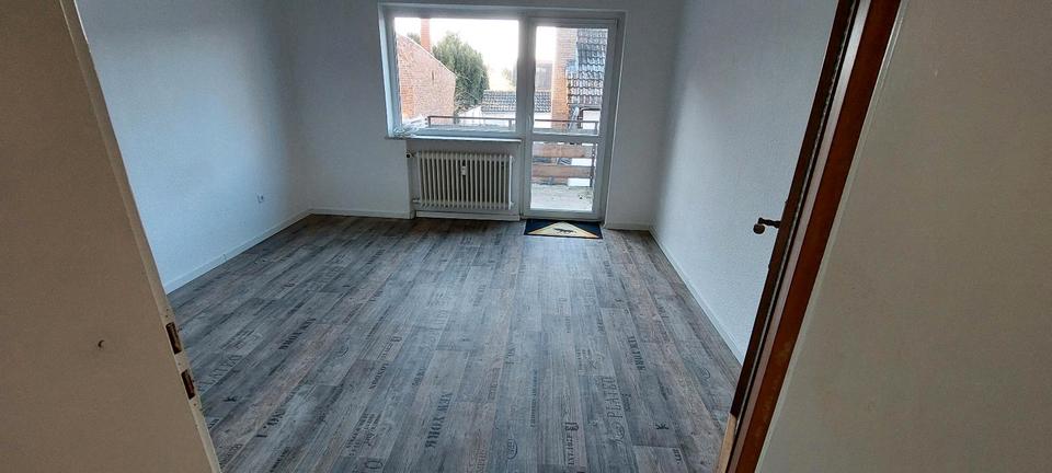 Etagenwohnung Königslutter am Elm - 2 Zimmer, 70 m&sup2;, 400&euro; | Angebot:25305933