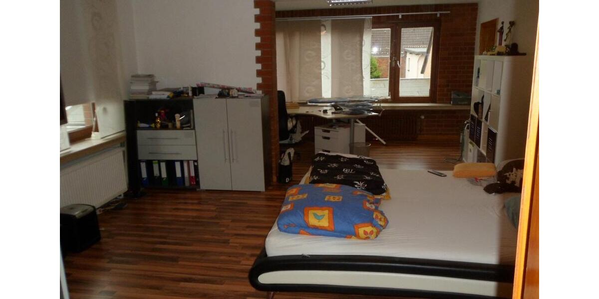 Einfamilienhaus Braunschweig Lehndorf-Watenbüttel - 6 Zimmer, 160 m&sup2;, 1.550&euro; | Angebot:26678416