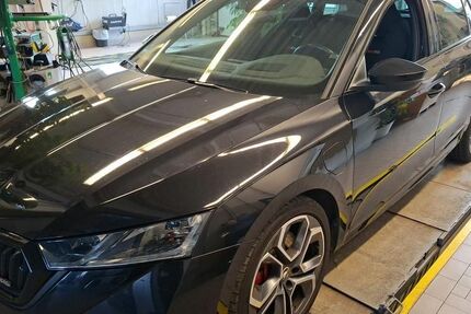 Skoda Octavia 132.421 km 18.990 &euro; Braunschweig 38122