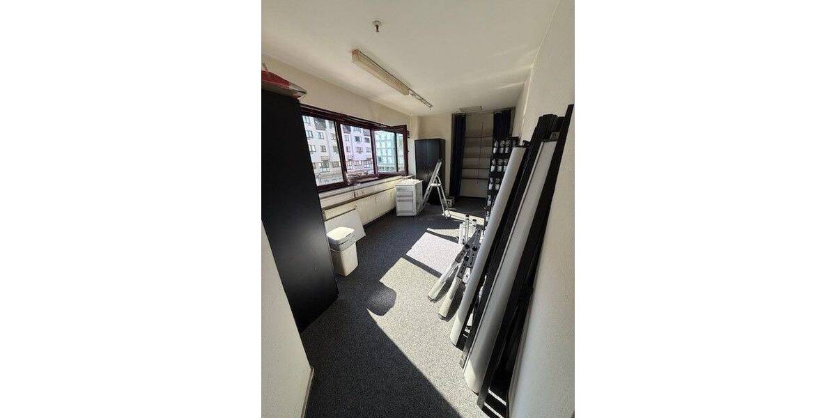 Gewerbeobjekt Braunschweig Innenstadt - 5 Zimmer, 396 m&sup2;, 3.564&euro; | Angebot:25734661