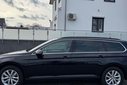 VW Passat Variant 143.684 km 12.900 &euro; Salzgitter-Lebenstedt 38226