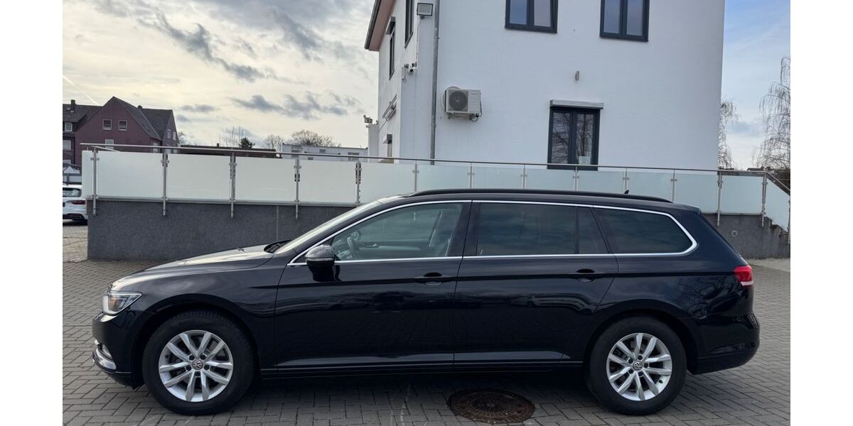 VW Passat Variant 143.684 km 12.900 &euro; Salzgitter-Lebenstedt 38226
