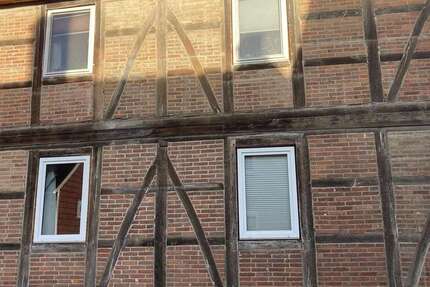 Haus Osterwieck - 12 Zimmer, 515 m&sup2;, 450.000&euro; | Angebot:24436842