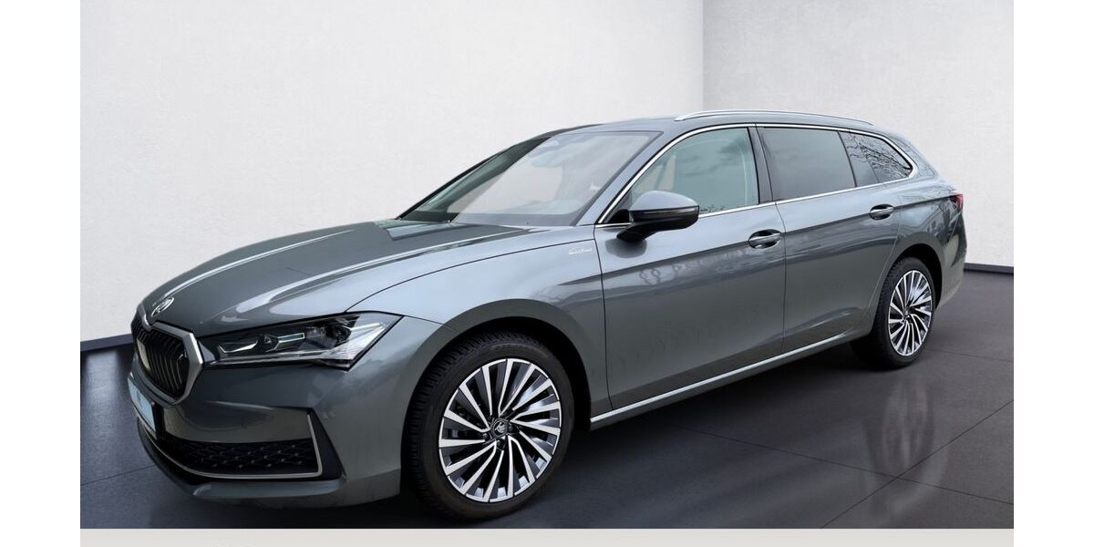 Skoda Superb 15.928 km 40.922 &euro; Goslar 38644