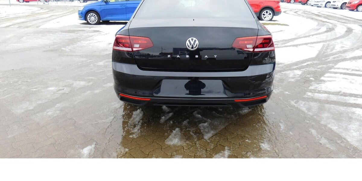 VW Passat 2.0 Bussiness BMT TDI Standhei.Navi Klima 36.500 km 21.690 &euro; Vordorf 38533