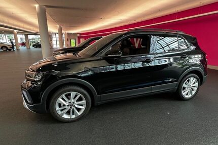 VW T-Cross 16.572 km 21.900 &euro; BRAUNSCHWEIG 38108