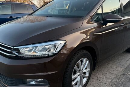 VW Touran 105.000 km 19.100 &euro; Lehre 38165