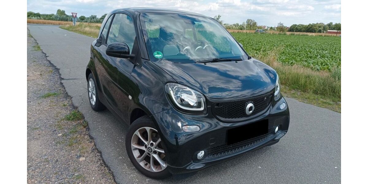 Smart ForTwo 69.800 km 7.590 &euro; Braunschweig 38120