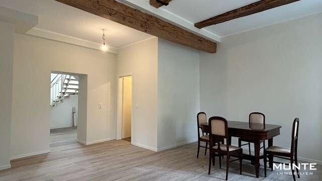 Etagenwohnung Denkte - 7 Zimmer, 208 m&sup2;, 1.554&euro; | Angebot:22138382