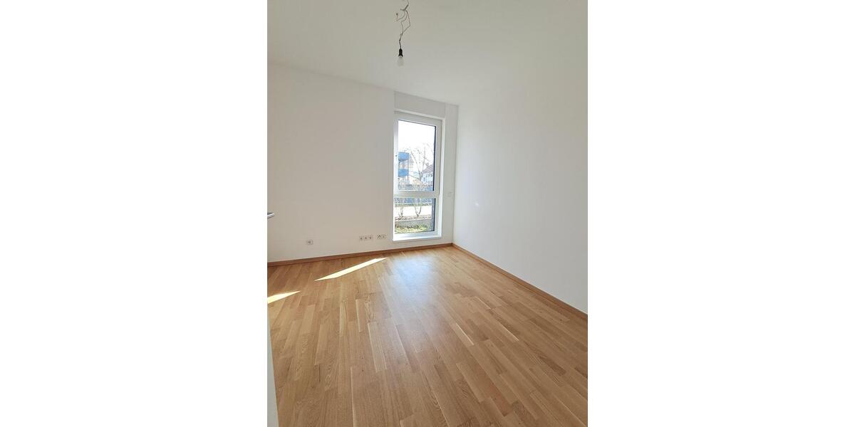 Erdgeschoßwohnung Peine - 3 Zimmer, 95 m&sup2;, 1.135&euro; | Angebot:25489035