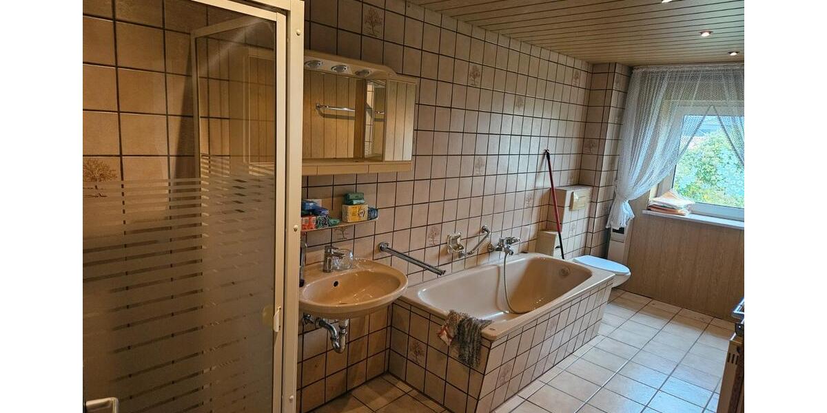 Doppelhaushälfte Salzgitter Ortschaft Südost - 15 Zimmer, 178 m&sup2;, 150.000&euro; | Angebot:25185976