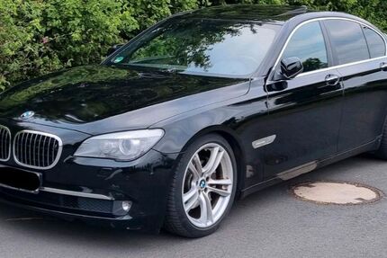 BMW 740 219.500 km 15.299 &euro; Braunschweig 38120